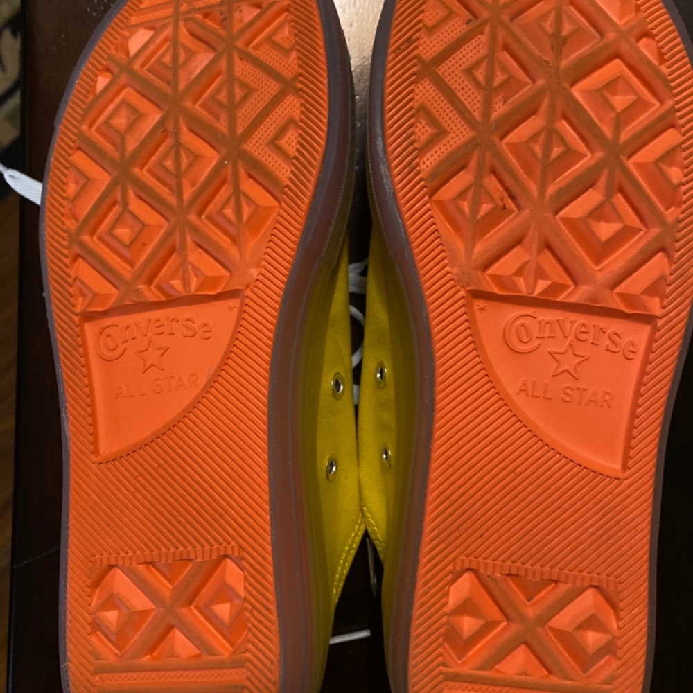 Shoes - Picture 8 of 8